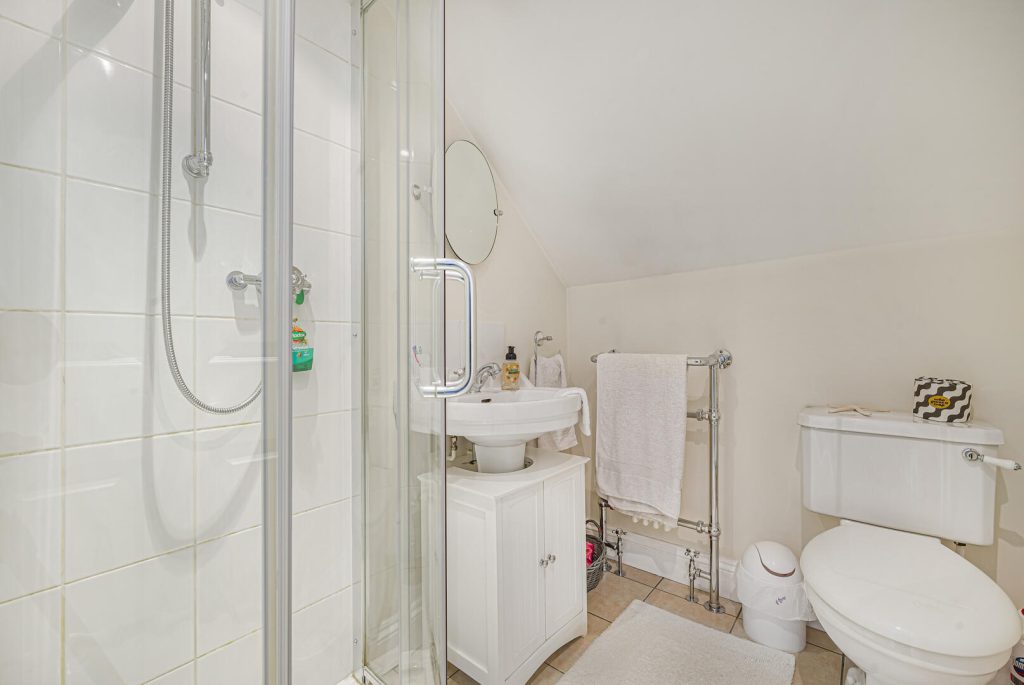 Ensuite
