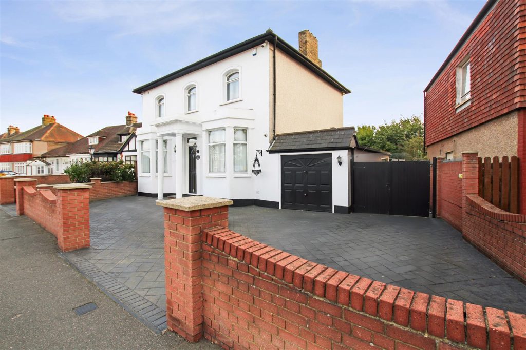 Belmont Road, Erith/Bexleyheath Borders