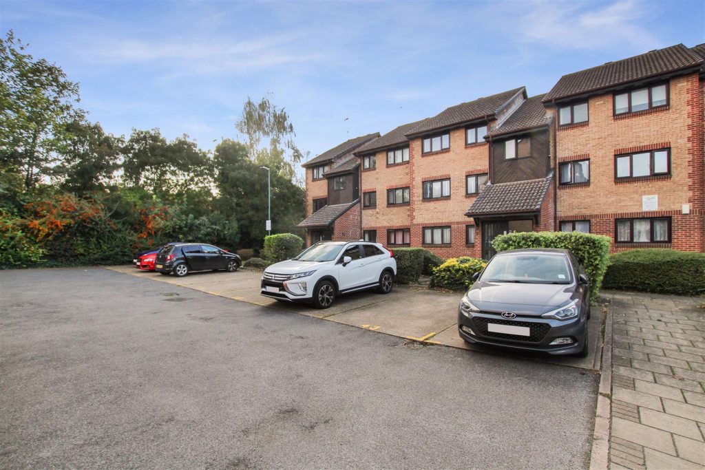 Cricketers Close, Erith